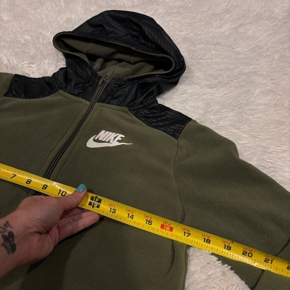 Nike SPORTSWEAR WINTERIZED FULL-ZIP HOODIE Youth Green & Black Size Large - Picture 6 of 14